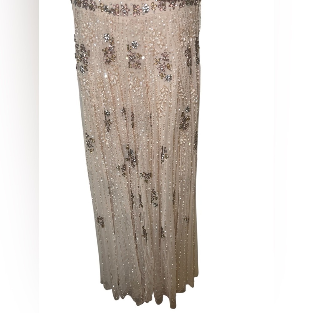 Mac Duggal New 93575 Sleeveless Blush Embellished Evening Gown Size 18 - Picture 4 of 8